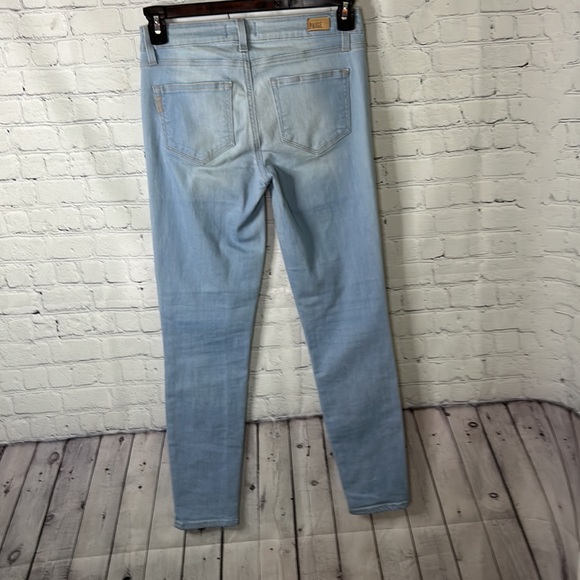 Paige Women's Verdugo Ankle Jeans In light wash Size 28 Revolve - Picture 7 of 8